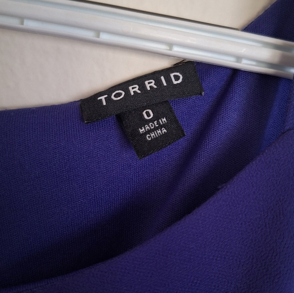 Blue/Purple Cold Shoulder Dress - Picture 4 of 5